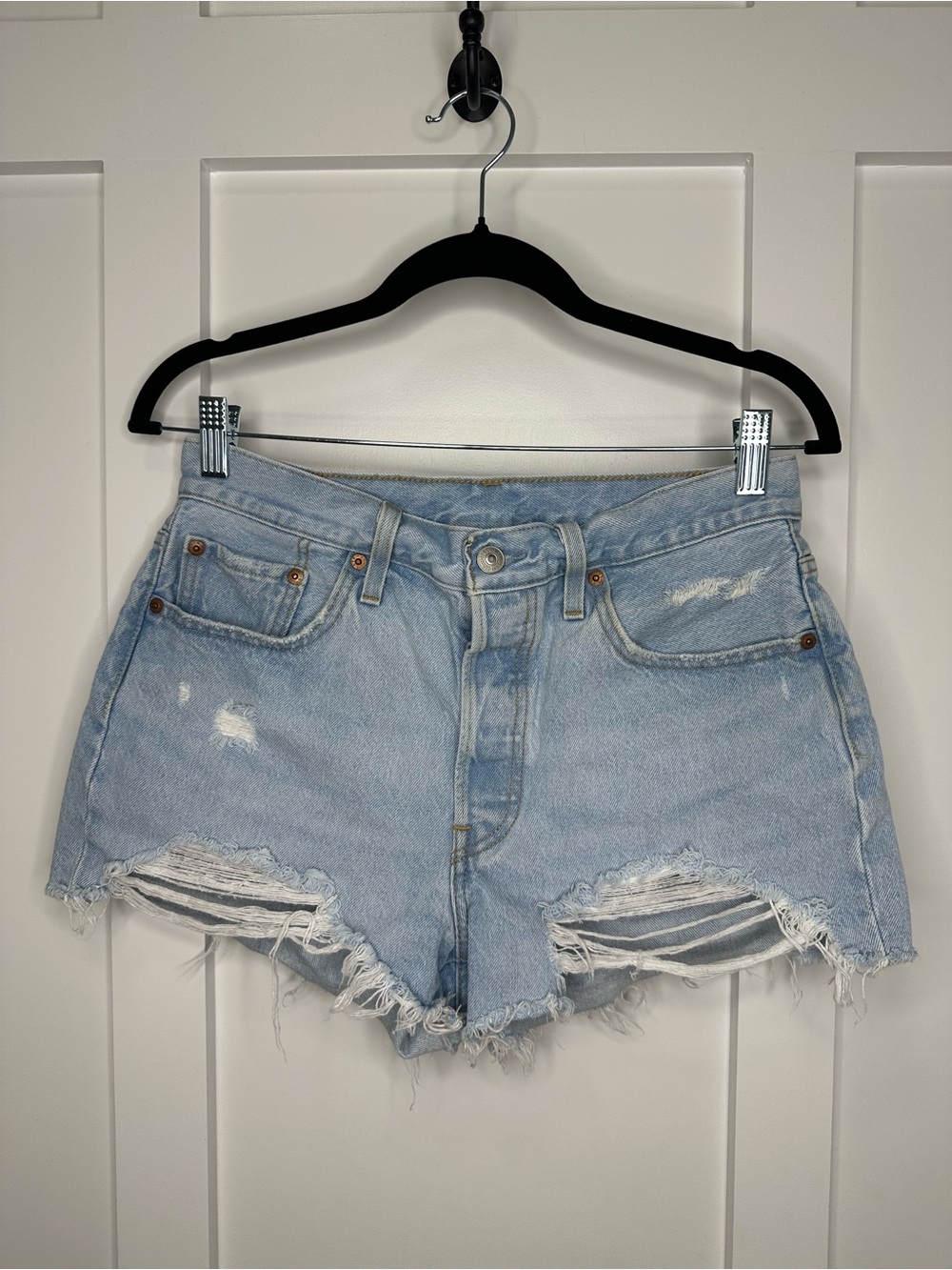 Levi 501’s Size W29
